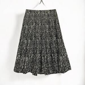 Talbots Women's Black/White Pebble Pleated A-Line Knee Length Skirt Lined Size 8